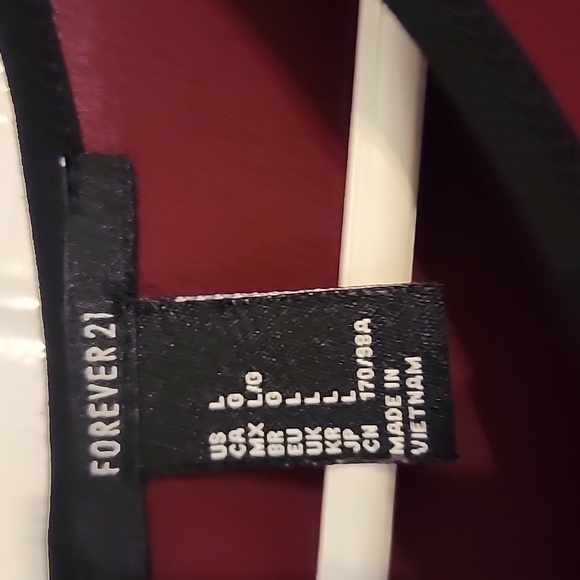 FOREVER21 Short Sleeve Blouse szLG - Picture 5 of 5